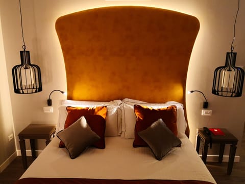 Premium Room (Roof Top) | Premium bedding, minibar, in-room safe, soundproofing