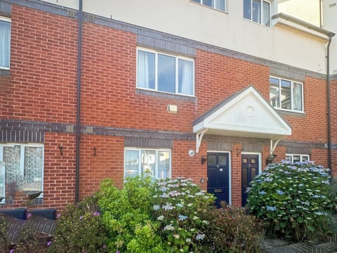 Exterior | Estuary Court, Exmouth