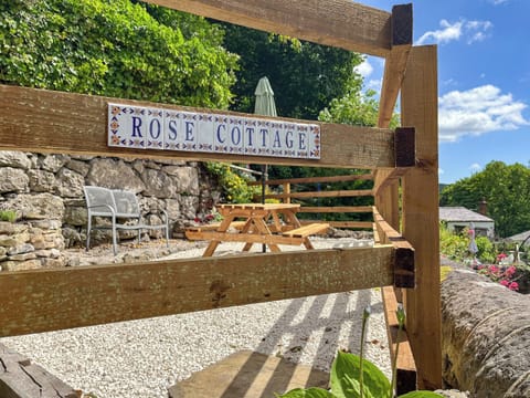 Outdoor area | Rose Cottage, Cromford