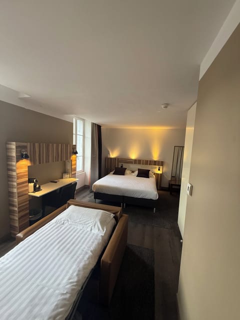 Superior Triple Room | Premium bedding, desk, soundproofing, free cribs/infant beds