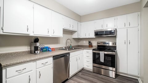 Standard Apartment, 3 Bedrooms (QueenBed) | Private kitchen | Full-size fridge, microwave, stovetop, dishwasher