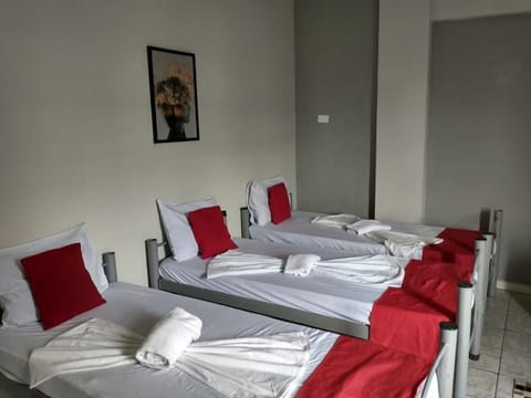 Standard Room | Free WiFi