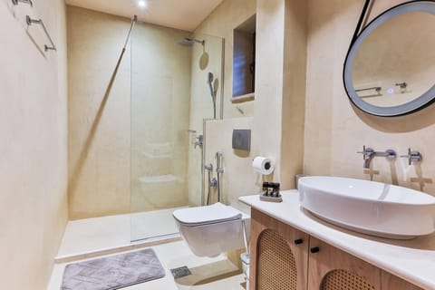 Superior Double Room, Pool View | Bathroom | Shower, hair dryer, towels, soap