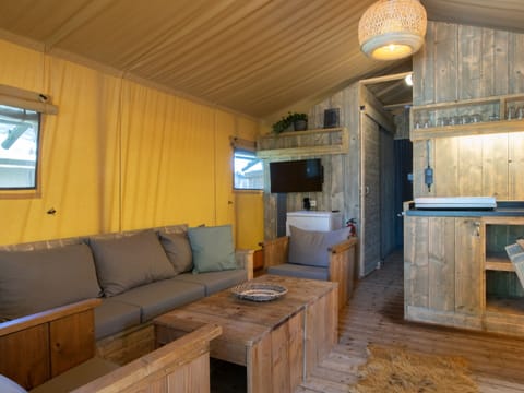 Tent | Private kitchen