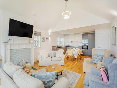 Open plan living space | Sandakan, Inverness, near Nairn