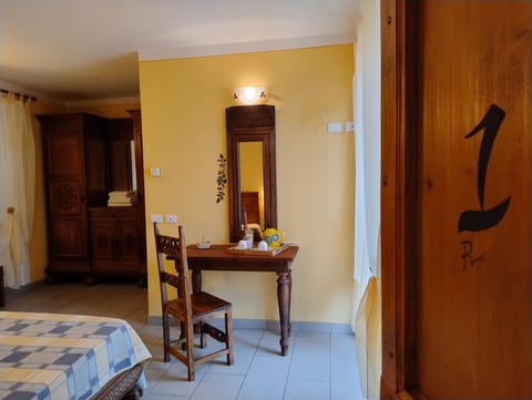 Traditional Double Room, Balcony, Partial Lake View | Individually decorated, individually furnished, desk, free WiFi