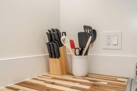 House, Multiple Beds, Balcony (Historic Ludlow Suites) | Interior