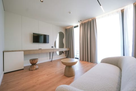 Luxury Suite, Sea View | 1 bedroom, premium bedding, pillowtop beds, in-room safe