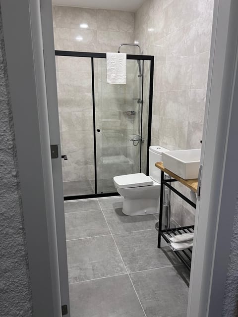 Deluxe Double Room, Courtyard View | Egyptian cotton sheets, premium bedding, minibar, free rollaway beds