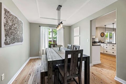 dining room off kitchen