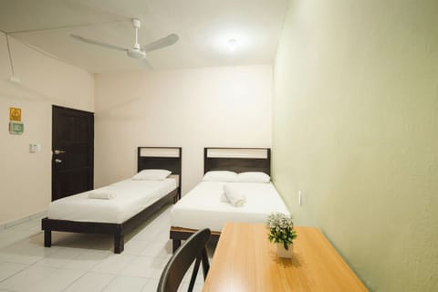 Basic Triple Room | Free WiFi