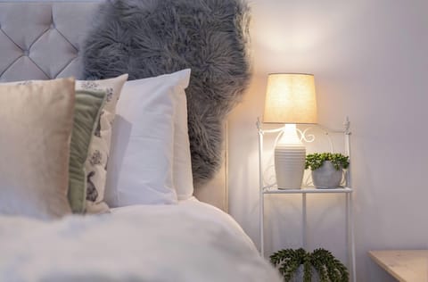 Apartment | 1 bedroom, iron/ironing board, free WiFi, bed sheets