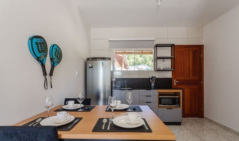 Basic Apartment | Private kitchen | Coffee/tea maker, electric kettle, toaster, cookware/dishes/utensils