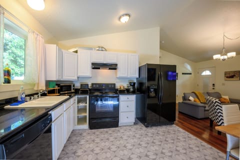 Blue House_Furnished kitchen, we're open to suggestions if you think something is missing!