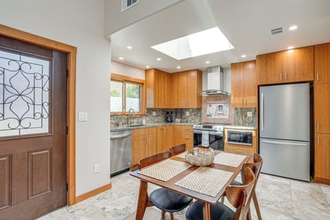 Apartment (0 Bedroom) | Interior