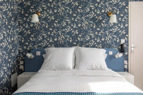 Classic Double Room, 1 Double Bed, Non Smoking, Private Bathroom | Premium bedding, desk, blackout drapes, soundproofing