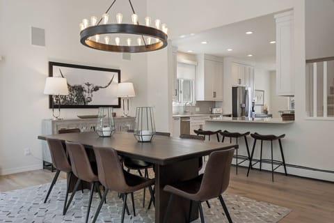 Dining Room & Kitchen