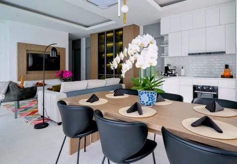 Tropical retreat at Kamala pool villa with maid (13200)