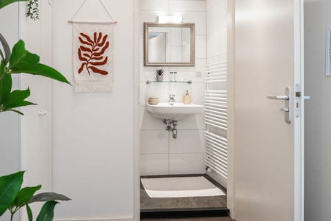 From your accommodation in Zoutelande, it’s just a few steps to the beach – ideal for a peaceful beach holiday in the Netherlands.