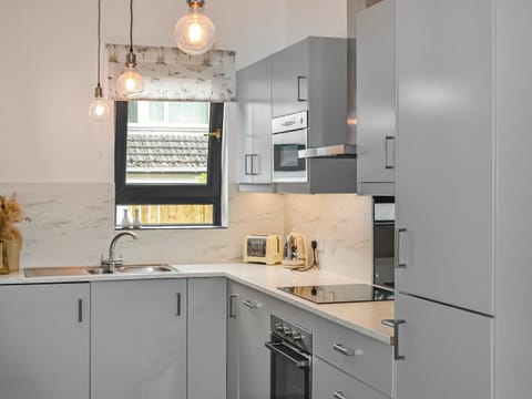 Kitchen | Douneside Cottage, Inverness