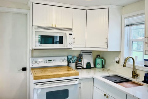 09f731c8-6e24-4b40-861b-71b953aa34b6