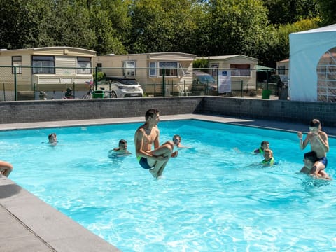 Chalet | Pool | Outdoor pool