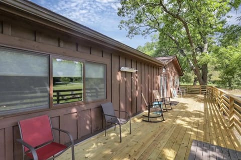 Relax and unwind on this spacious deck, perfect for morning coffee, afternoon lounging, or evening conversations under the stars. With plenty of seating and peaceful nature views, it’s an ideal spot to take in the fresh air and unwind.