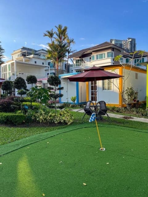 Mini-golf