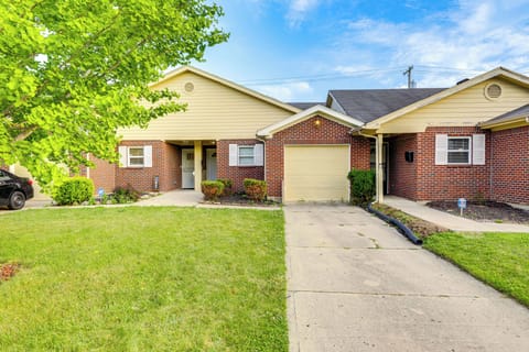 Dayton Vacation Rental | 2BR | 2BA | 1,300 Sq Ft | Step-Free Access