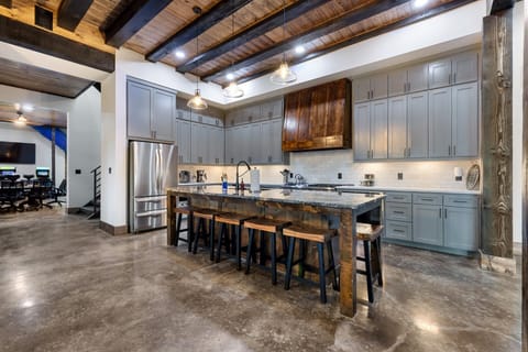Kitchen island seating