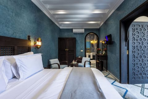 Superior Room | Premium bedding, minibar, individually decorated, individually furnished