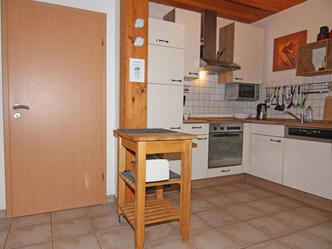 House | Private kitchen | Highchair