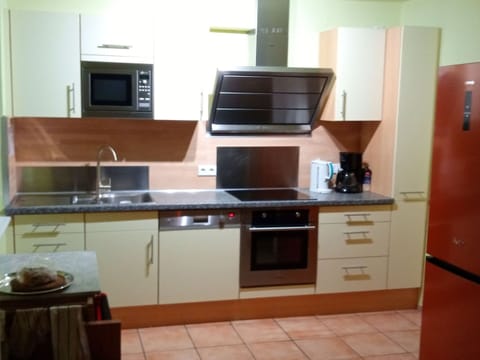 House | Private kitchen | Highchair