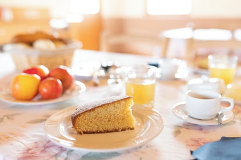 Daily buffet breakfast (EUR 10 per person)