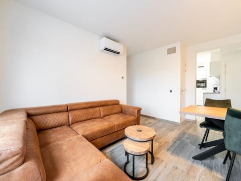 Apartment | Living room