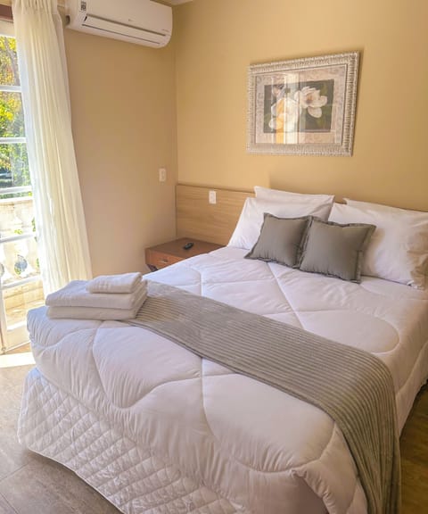 Iron/ironing board, free WiFi