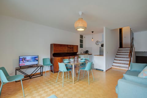 Living and dining room