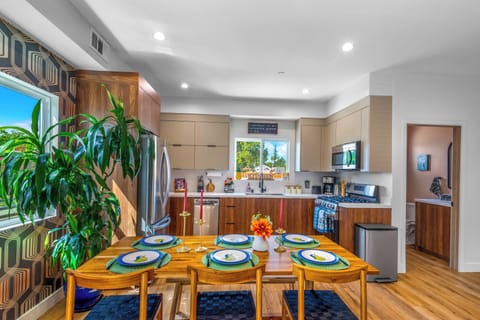 Superior Room | Private kitchen | Full-size fridge, microwave, oven, stovetop