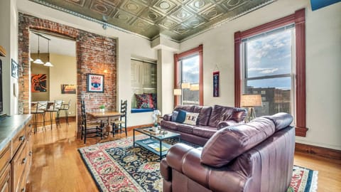 Need extra sleeping space? This stylish couch easily pulls out into a comfy bed—perfect for extra guests, movie nights that turn into sleepovers, or just stretching out. Convenience meets comfort without missing a beat.