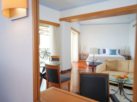 Suite, 1 Bedroom, Sea View | Living area | 32-inch LCD TV with satellite channels, TV