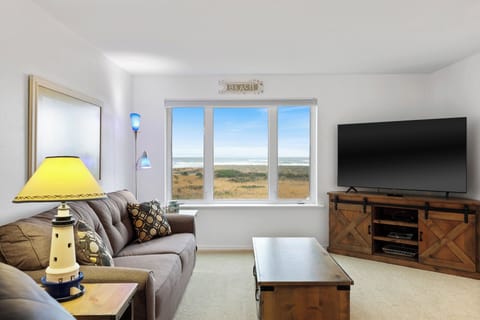 423 Vacation by the Sea