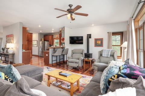 SG 206 Juniper open floor plan