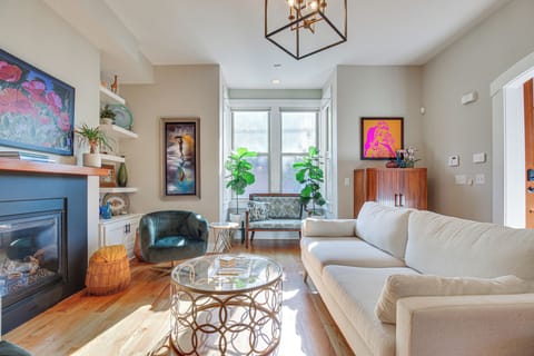 Cincinnati Vacation Rental | 3BR | 3.5BA | 2,400 Sq Ft | Stairs Required