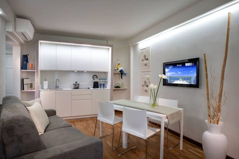 Autumn, Living Room, Spring, Summer, Winter