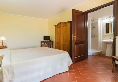 Bathtub, hair dryer, towels, soap