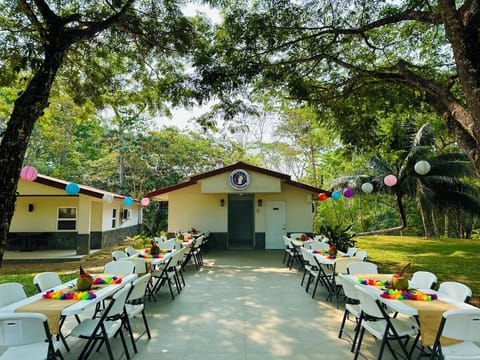 BBQ/picnic area