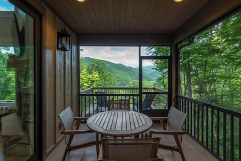 Welcome to Eagle View!