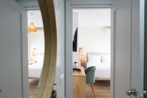 Standard Double Room | Desk, laptop workspace, blackout drapes, iron/ironing board