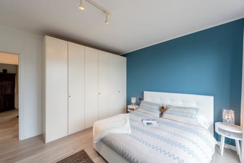 2 bedrooms, laptop workspace, free WiFi, bed sheets