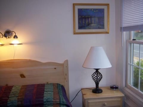 Apartment | Cribs/infant beds, rollaway beds, free WiFi